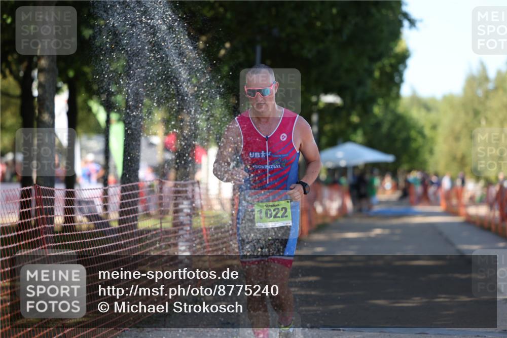 07.09.2025 - 19. Norderstedt Triathlon Michael Strokosch http://msf.ph/oto/8775240 07.09.2025 15:44:24 Laufen 410, 1022 meine-sportfotos.de
