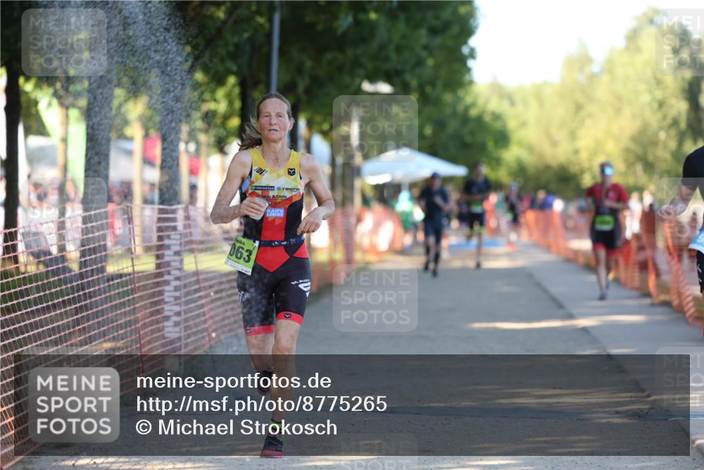 07.09.2025 - 19. Norderstedt Triathlon Michael Strokosch http://msf.ph/oto/8775265 07.09.2025 16:43:05 Laufen 927, 943, 1063, 1066, 1549, 1606 meine-sportfotos.de