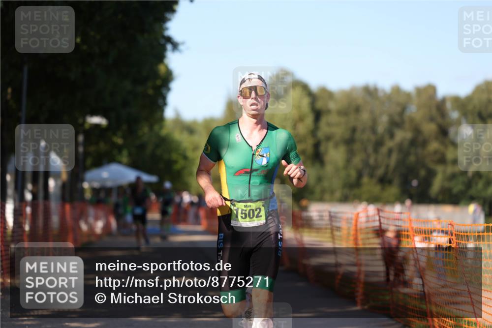 07.09.2025 - 19. Norderstedt Triathlon Michael Strokosch http://msf.ph/oto/8775271 07.09.2025 15:44:57 Laufen 1502 meine-sportfotos.de