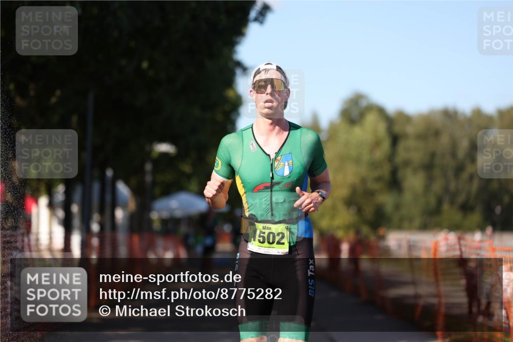07.09.2025 - 19. Norderstedt Triathlon Michael Strokosch http://msf.ph/oto/8775282 07.09.2025 15:44:57 Laufen 1502 meine-sportfotos.de