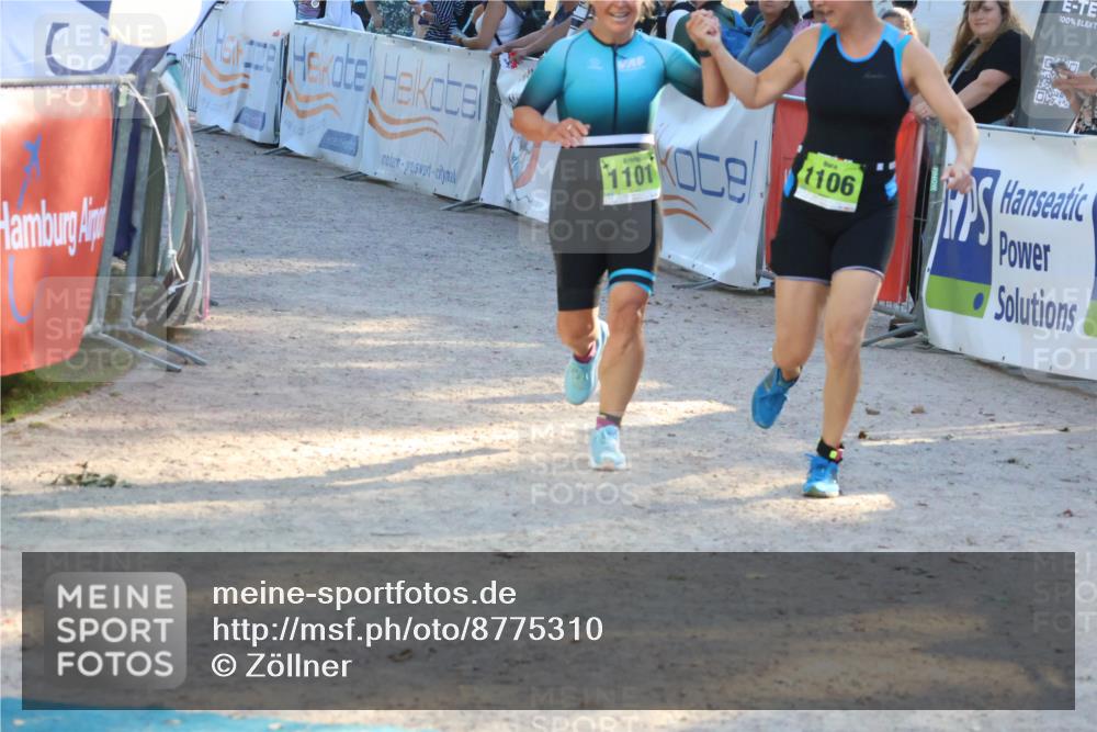 07.09.2025 - 19. Norderstedt Triathlon Zöllner http://msf.ph/oto/8775310 07.09.2025 17:00:29 Ziel 1101, 1106 meine-sportfotos.de