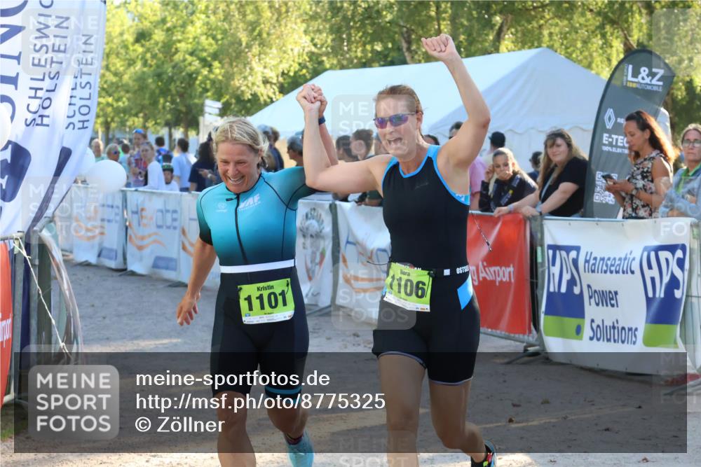 07.09.2025 - 19. Norderstedt Triathlon Zöllner http://msf.ph/oto/8775325 07.09.2025 17:00:30 Ziel 1101, 1106 meine-sportfotos.de