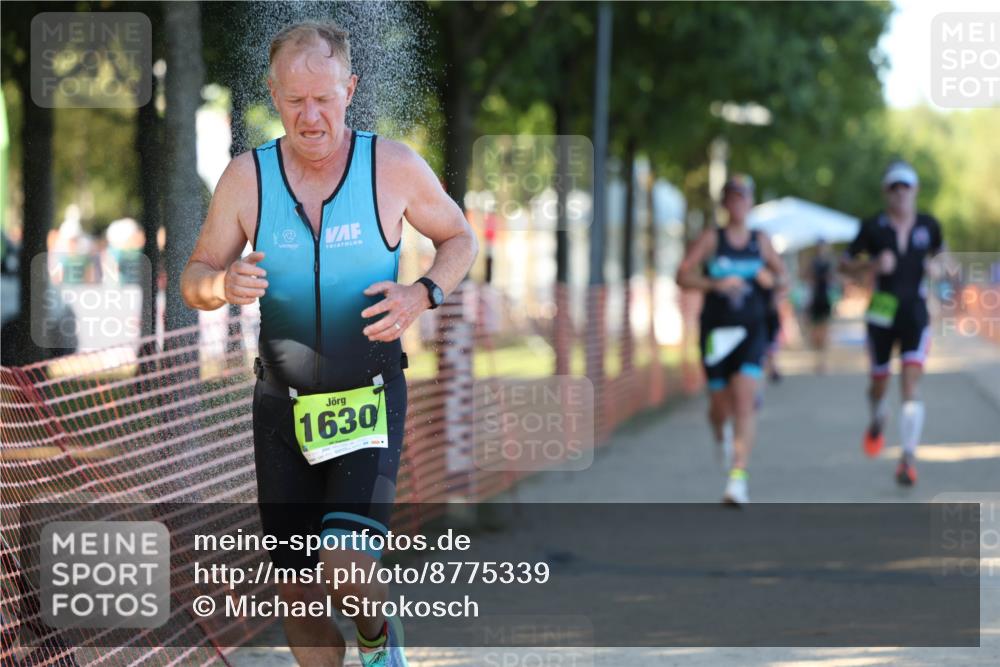 07.09.2025 - 19. Norderstedt Triathlon Michael Strokosch http://msf.ph/oto/8775339 07.09.2025 16:43:17 Laufen 1097, 1577, 1606, 1630 meine-sportfotos.de