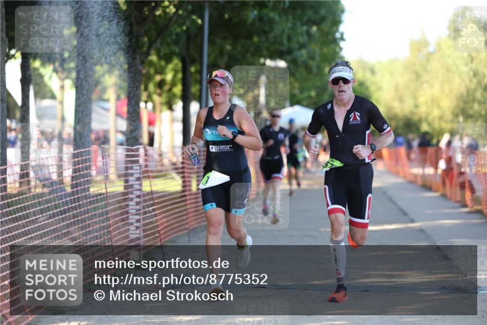 07.09.2025 - 19. Norderstedt Triathlon Michael Strokosch http://msf.ph/oto/8775352 07.09.2025 16:43:19 Laufen 1097, 1555, 1577, 1630 meine-sportfotos.de