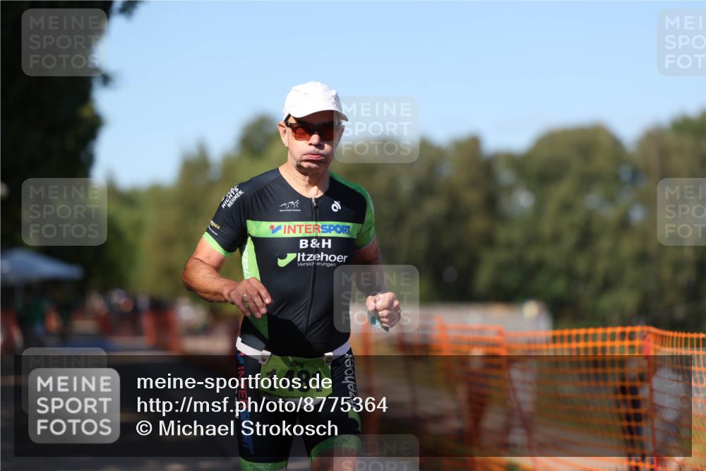 07.09.2025 - 19. Norderstedt Triathlon Michael Strokosch http://msf.ph/oto/8775364 07.09.2025 15:45:11 Laufen 1481 meine-sportfotos.de