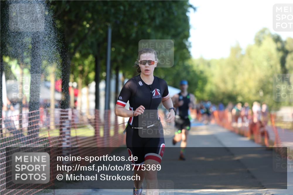 07.09.2025 - 19. Norderstedt Triathlon Michael Strokosch http://msf.ph/oto/8775369 07.09.2025 16:43:23 Laufen 1097, 1555, 1577, 1602 meine-sportfotos.de