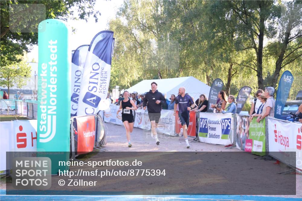 07.09.2025 - 19. Norderstedt Triathlon Zöllner http://msf.ph/oto/8775394 07.09.2025 17:00:38 Ziel 938 meine-sportfotos.de