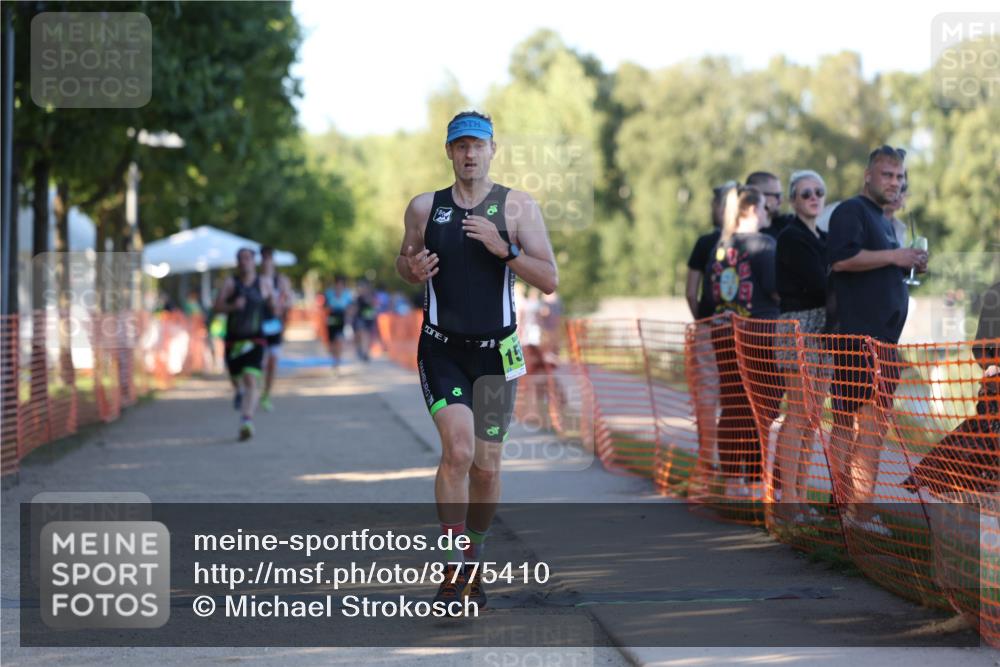 07.09.2025 - 19. Norderstedt Triathlon Michael Strokosch http://msf.ph/oto/8775410 07.09.2025 16:43:26 Laufen 1097, 1411, 1555, 1602 meine-sportfotos.de