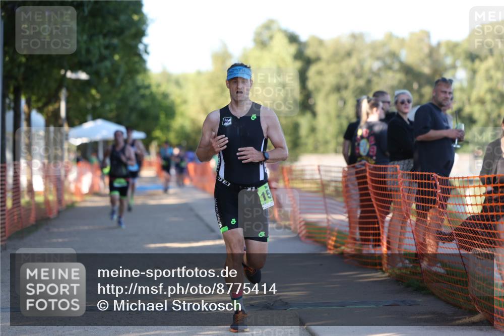 07.09.2025 - 19. Norderstedt Triathlon Michael Strokosch http://msf.ph/oto/8775414 07.09.2025 16:43:26 Laufen 1097, 1411, 1555, 1602 meine-sportfotos.de