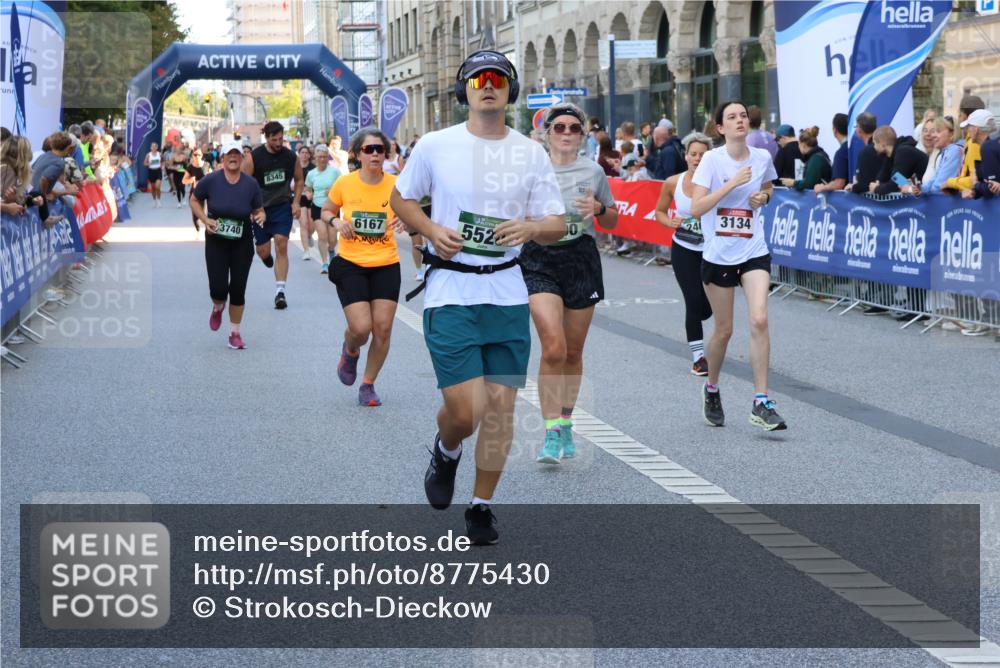 07.09.2025 - BARMER Alsterlauf Strokosch-Dieckow http://msf.ph/oto/8775430 07.09.2025 10:08:14 Ziel 2161, 2591, 2648, 2654, 2828, 2933, 3285, 3408, 3550, 3902, 4217, 4332, 4506, 4778, 5244, 5251, 5287, 5310, 5336, 5536, 6109, 6179, 8169, 8171, 8237, 8253 meine-sportfotos.de