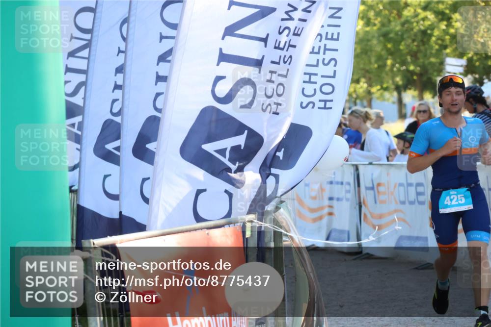 07.09.2025 - 19. Norderstedt Triathlon Zöllner http://msf.ph/oto/8775437 07.09.2025 17:01:17 Ziel 425 meine-sportfotos.de