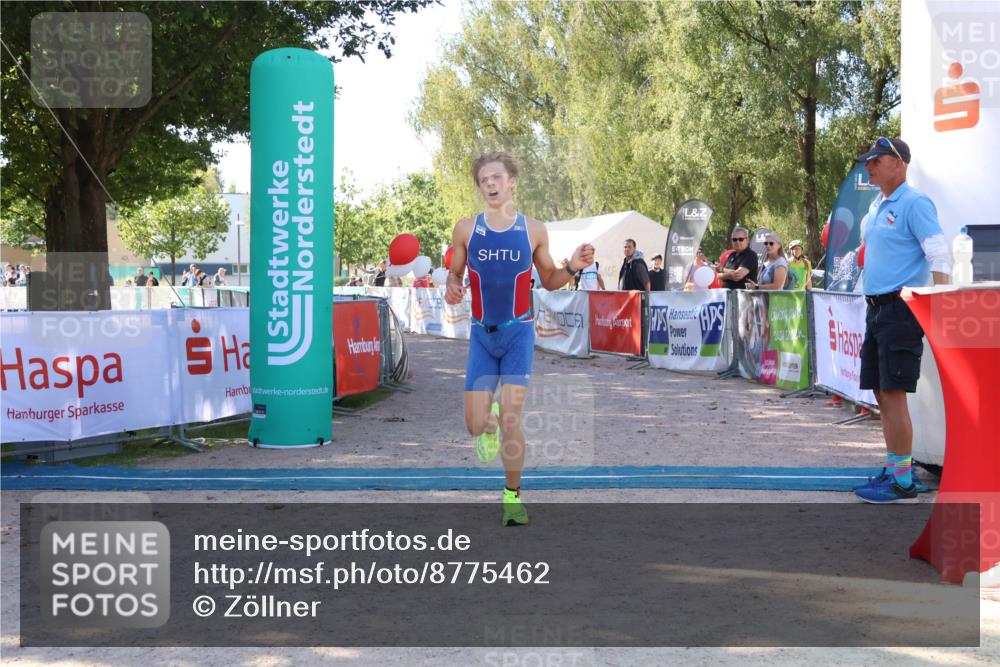 07.09.2025 - 19. Norderstedt Triathlon Zöllner http://msf.ph/oto/8775462 07.09.2025 11:46:20 Ziel 1165 meine-sportfotos.de
