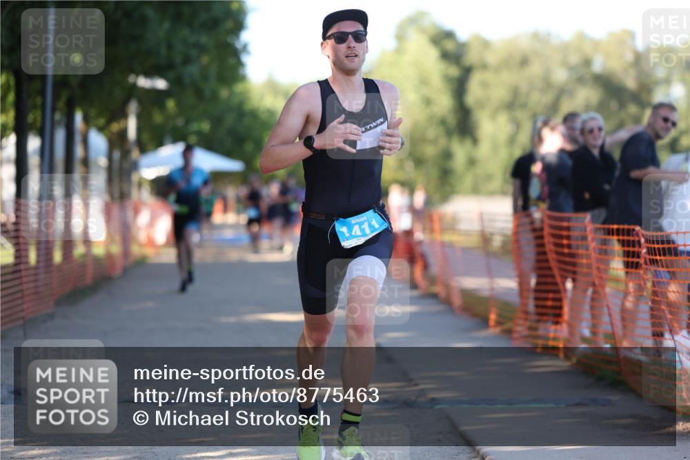 07.09.2025 - 19. Norderstedt Triathlon Michael Strokosch http://msf.ph/oto/8775463 07.09.2025 16:43:34 Laufen 1411, 1602, 1631 meine-sportfotos.de