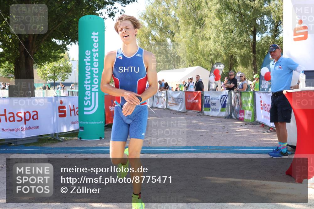07.09.2025 - 19. Norderstedt Triathlon Zöllner http://msf.ph/oto/8775471 07.09.2025 11:46:21 Ziel 1165 meine-sportfotos.de