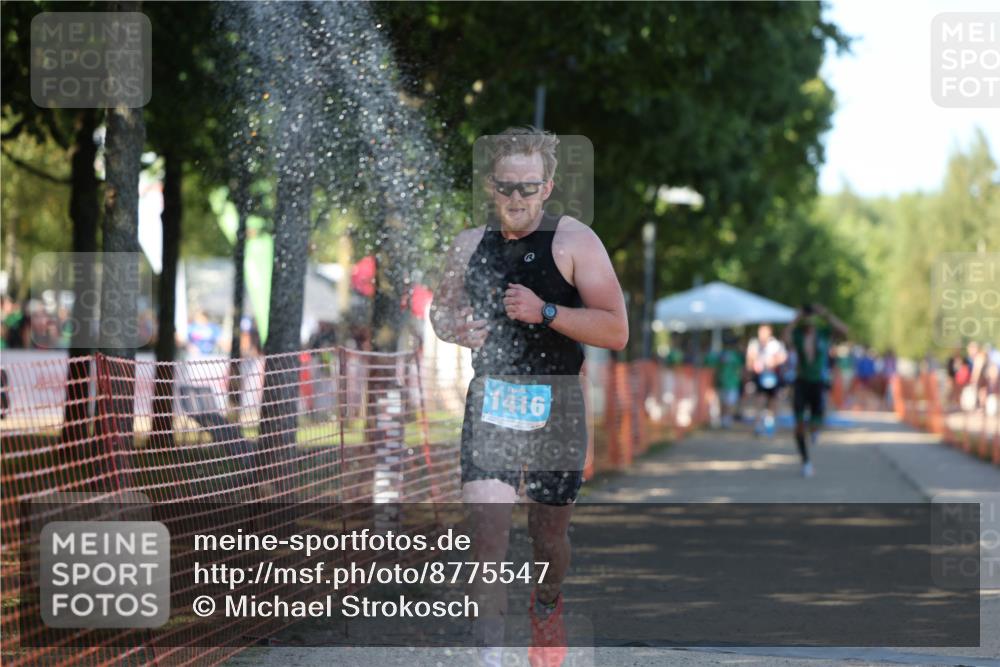 07.09.2025 - 19. Norderstedt Triathlon Michael Strokosch http://msf.ph/oto/8775547 07.09.2025 15:45:56 Laufen 1422, 1505 meine-sportfotos.de