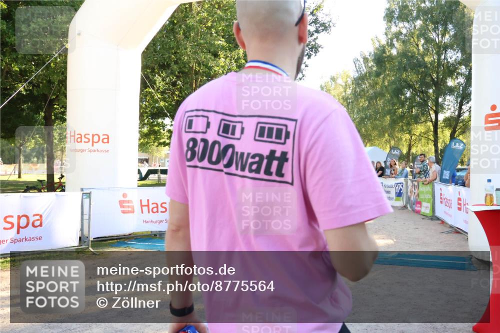 07.09.2025 - 19. Norderstedt Triathlon Zöllner http://msf.ph/oto/8775564 07.09.2025 17:01:37 Ziel 909 meine-sportfotos.de