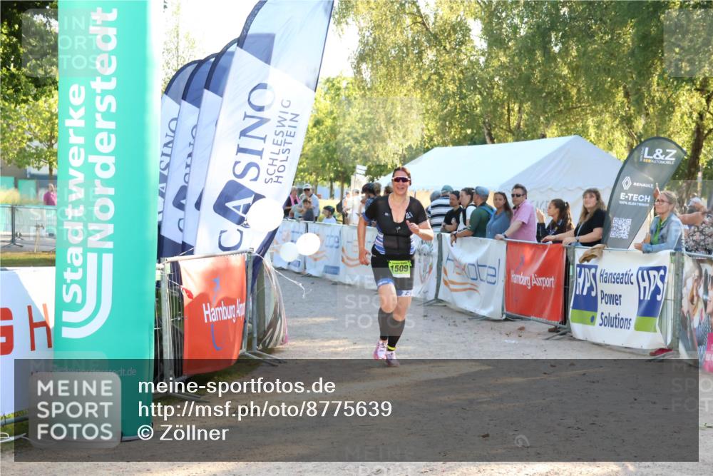 07.09.2025 - 19. Norderstedt Triathlon Zöllner http://msf.ph/oto/8775639 07.09.2025 17:02:36 Ziel 1509 meine-sportfotos.de