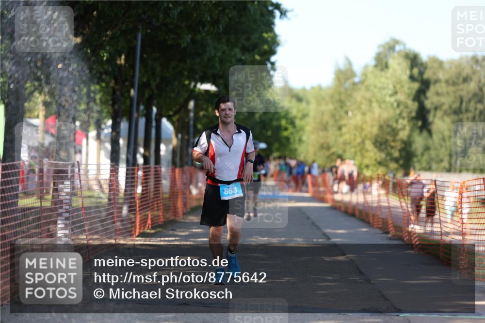 07.09.2025 - 19. Norderstedt Triathlon Michael Strokosch http://msf.ph/oto/8775642 07.09.2025 15:46:09 Laufen  meine-sportfotos.de