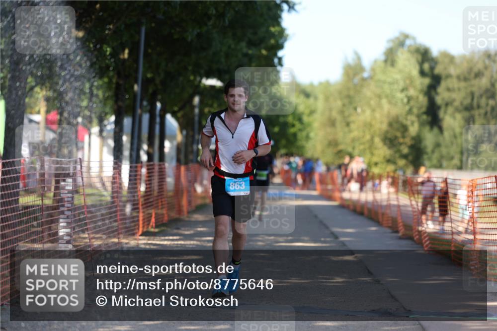 07.09.2025 - 19. Norderstedt Triathlon Michael Strokosch http://msf.ph/oto/8775646 07.09.2025 15:46:09 Laufen  meine-sportfotos.de
