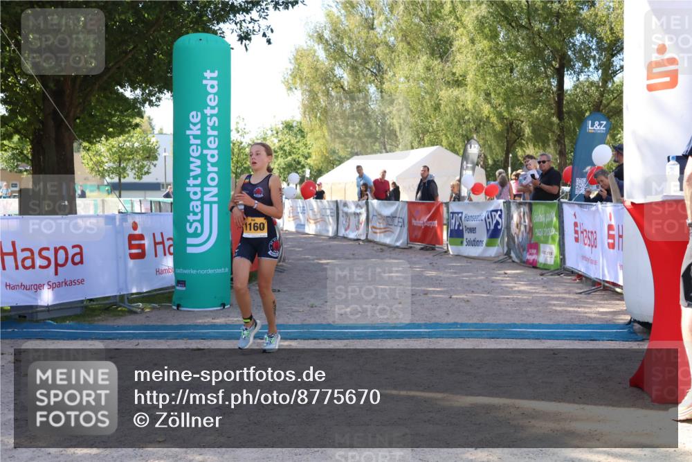 07.09.2025 - 19. Norderstedt Triathlon Zöllner http://msf.ph/oto/8775670 07.09.2025 11:50:13 Ziel 1160 meine-sportfotos.de