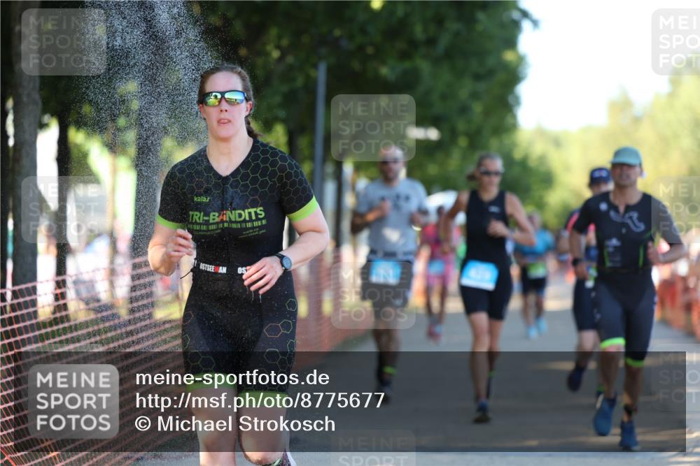 07.09.2025 - 19. Norderstedt Triathlon Michael Strokosch http://msf.ph/oto/8775677 07.09.2025 16:44:46 Laufen 429, 925, 1045, 1082, 1101, 1413, 1474, 1609 meine-sportfotos.de