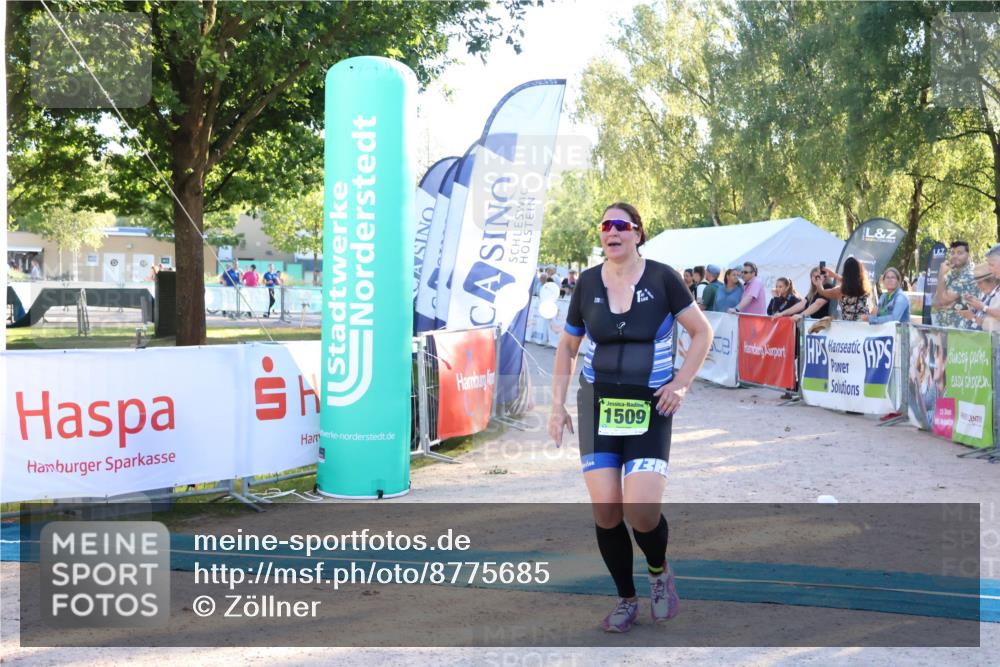 07.09.2025 - 19. Norderstedt Triathlon Zöllner http://msf.ph/oto/8775685 07.09.2025 17:02:38 Ziel 1509 meine-sportfotos.de