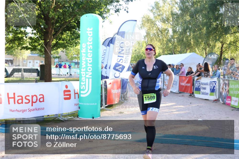 07.09.2025 - 19. Norderstedt Triathlon Zöllner http://msf.ph/oto/8775693 07.09.2025 17:02:39 Ziel 1509 meine-sportfotos.de