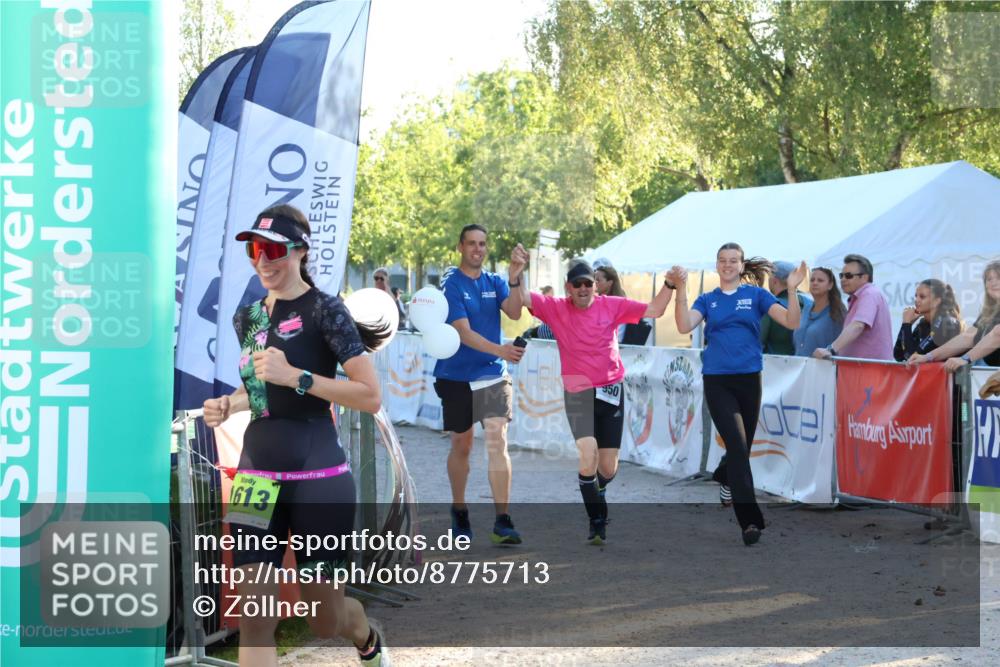 07.09.2025 - 19. Norderstedt Triathlon Zöllner http://msf.ph/oto/8775713 07.09.2025 17:02:48 Ziel 950, 1613 meine-sportfotos.de