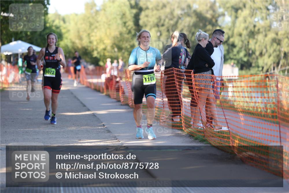 07.09.2025 - 19. Norderstedt Triathlon Michael Strokosch http://msf.ph/oto/8775728 07.09.2025 16:44:52 Laufen 429, 897, 925, 1045, 1052, 1072, 1101 meine-sportfotos.de