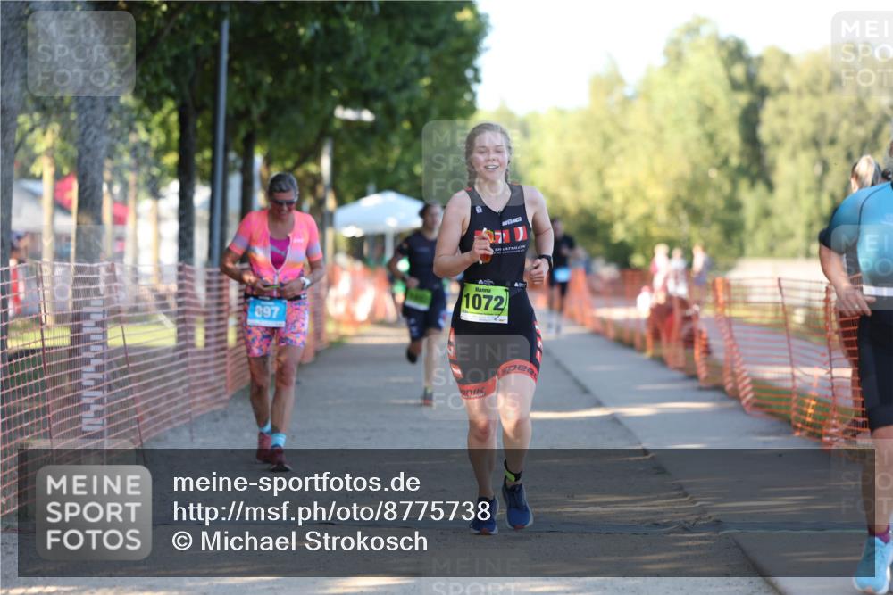 07.09.2025 - 19. Norderstedt Triathlon Michael Strokosch http://msf.ph/oto/8775738 07.09.2025 16:44:54 Laufen 509, 897, 1052, 1072, 1101, 1569 meine-sportfotos.de