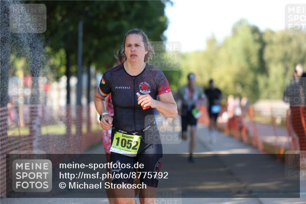 07.09.2025 - 19. Norderstedt Triathlon Michael Strokosch http://msf.ph/oto/8775792 07.09.2025 16:44:59 Laufen 509, 897, 930, 1052, 1072, 1569 meine-sportfotos.de