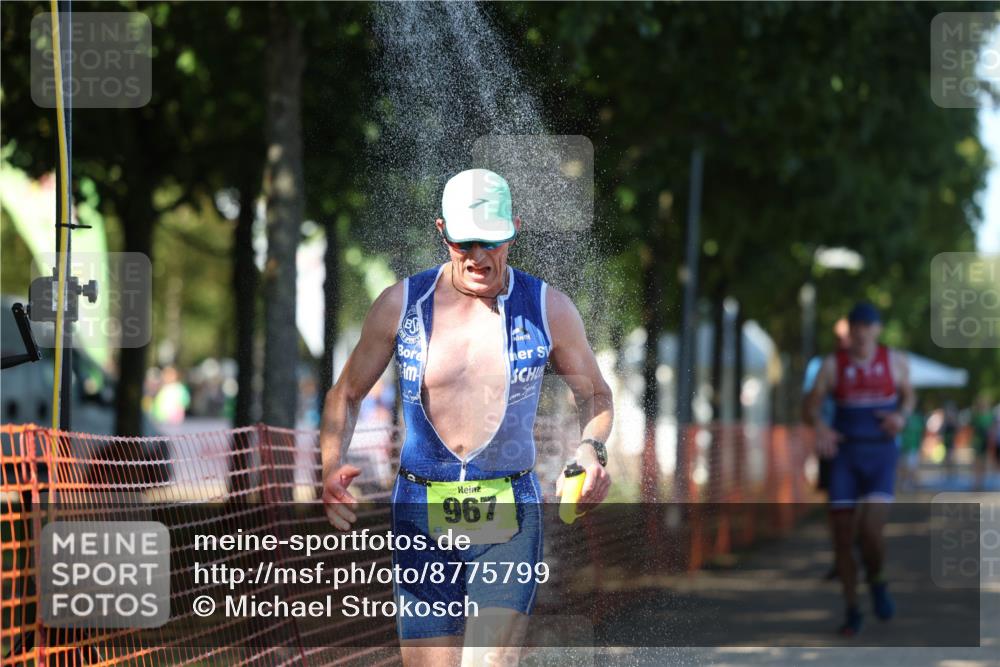 07.09.2025 - 19. Norderstedt Triathlon Michael Strokosch http://msf.ph/oto/8775799 07.09.2025 15:46:38 Laufen 427, 967 meine-sportfotos.de