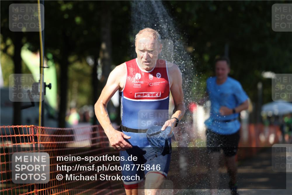 07.09.2025 - 19. Norderstedt Triathlon Michael Strokosch http://msf.ph/oto/8775846 07.09.2025 15:46:42 Laufen 427 meine-sportfotos.de
