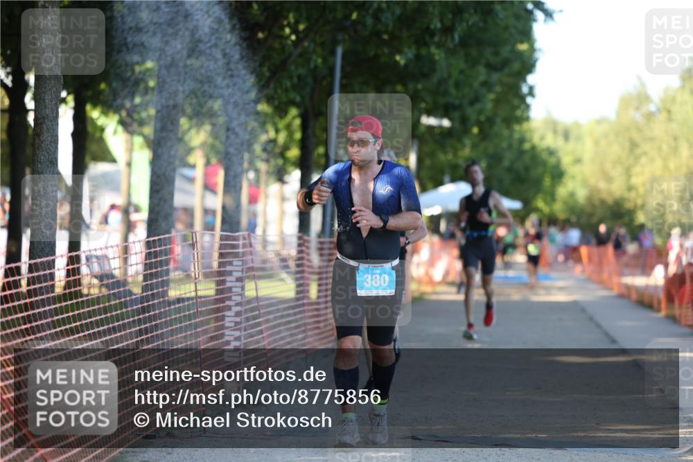 07.09.2025 - 19. Norderstedt Triathlon Michael Strokosch http://msf.ph/oto/8775856 07.09.2025 16:45:14 Laufen 380, 913, 1410, 1568 meine-sportfotos.de