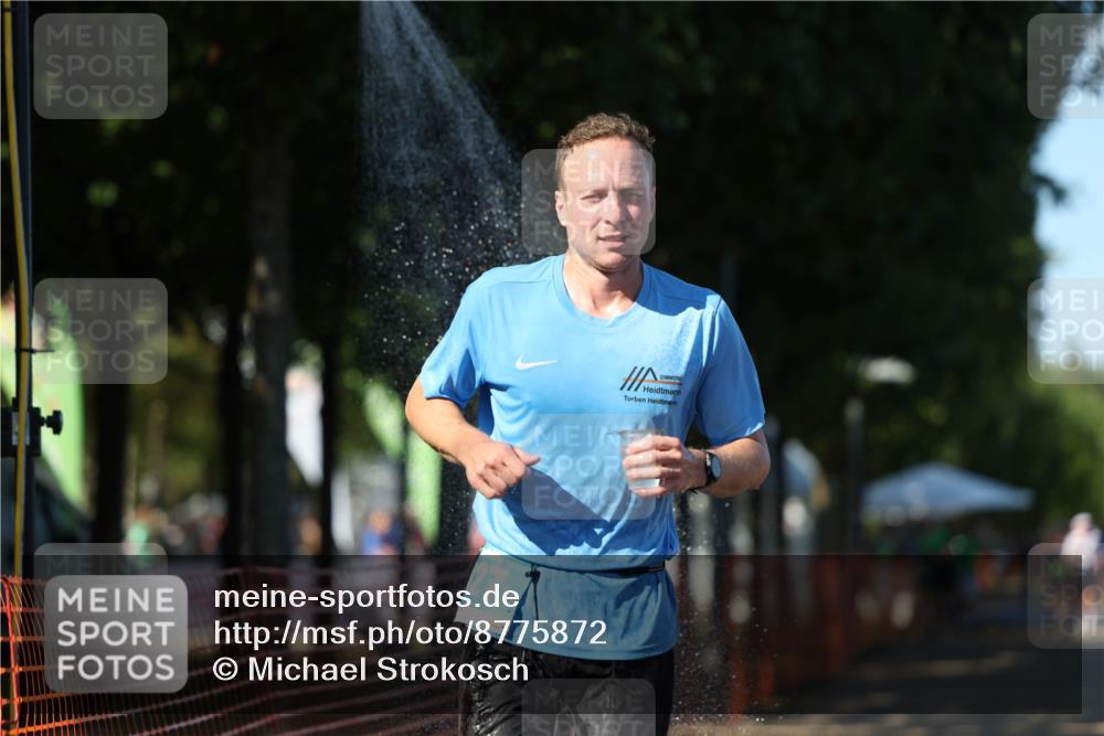 07.09.2025 - 19. Norderstedt Triathlon Michael Strokosch http://msf.ph/oto/8775872 07.09.2025 15:46:44 Laufen 427 meine-sportfotos.de