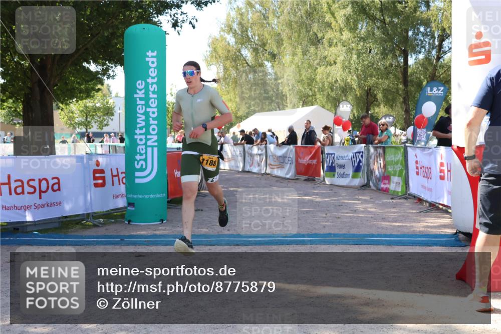 07.09.2025 - 19. Norderstedt Triathlon Zöllner http://msf.ph/oto/8775879 07.09.2025 11:52:48 Ziel 1188 meine-sportfotos.de