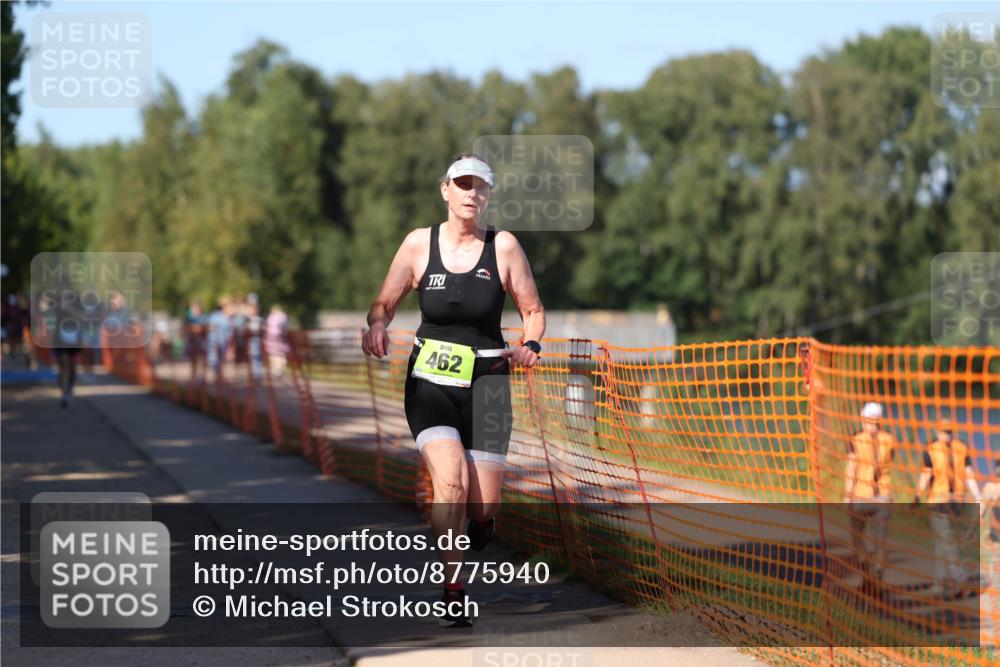 07.09.2025 - 19. Norderstedt Triathlon Michael Strokosch http://msf.ph/oto/8775940 07.09.2025 15:47:00 Laufen 448, 462, 465 meine-sportfotos.de