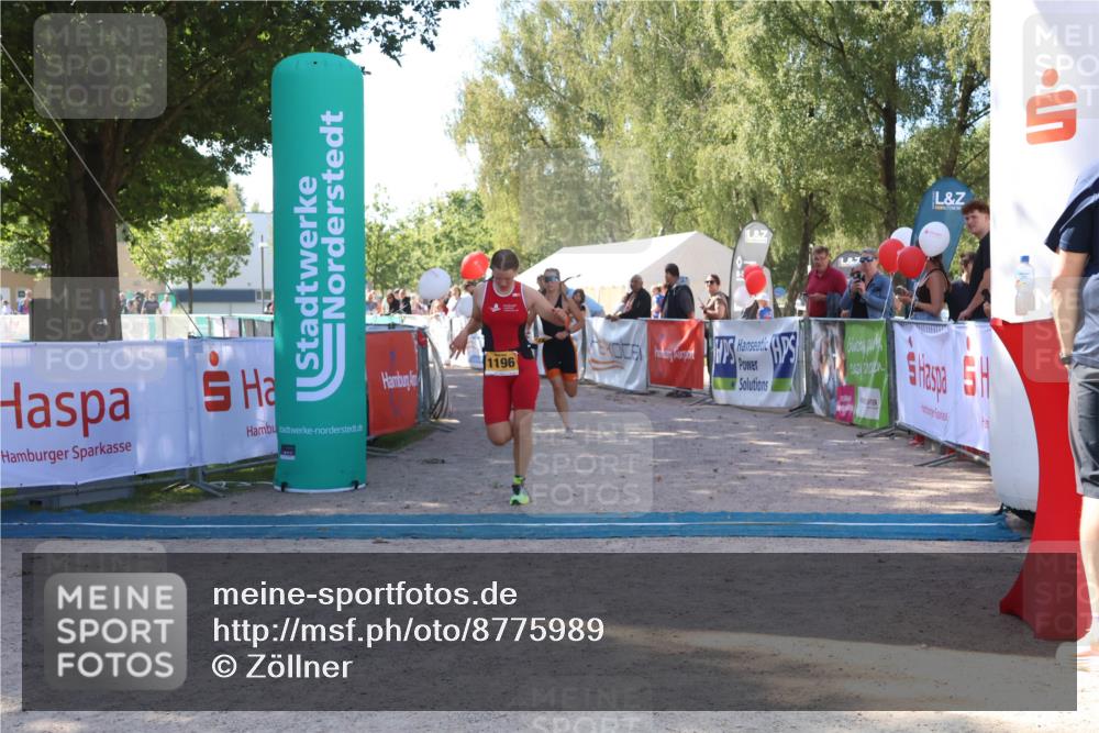 07.09.2025 - 19. Norderstedt Triathlon Zöllner http://msf.ph/oto/8775989 07.09.2025 11:54:24 Ziel 1168, 1196 meine-sportfotos.de