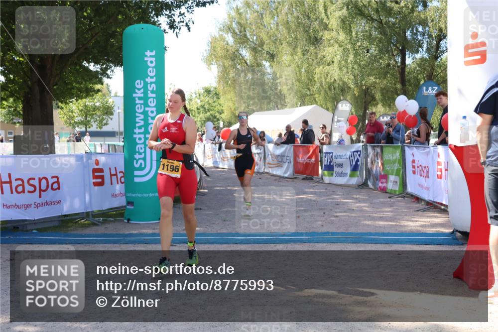 07.09.2025 - 19. Norderstedt Triathlon Zöllner http://msf.ph/oto/8775993 07.09.2025 11:54:25 Ziel 1168, 1196 meine-sportfotos.de