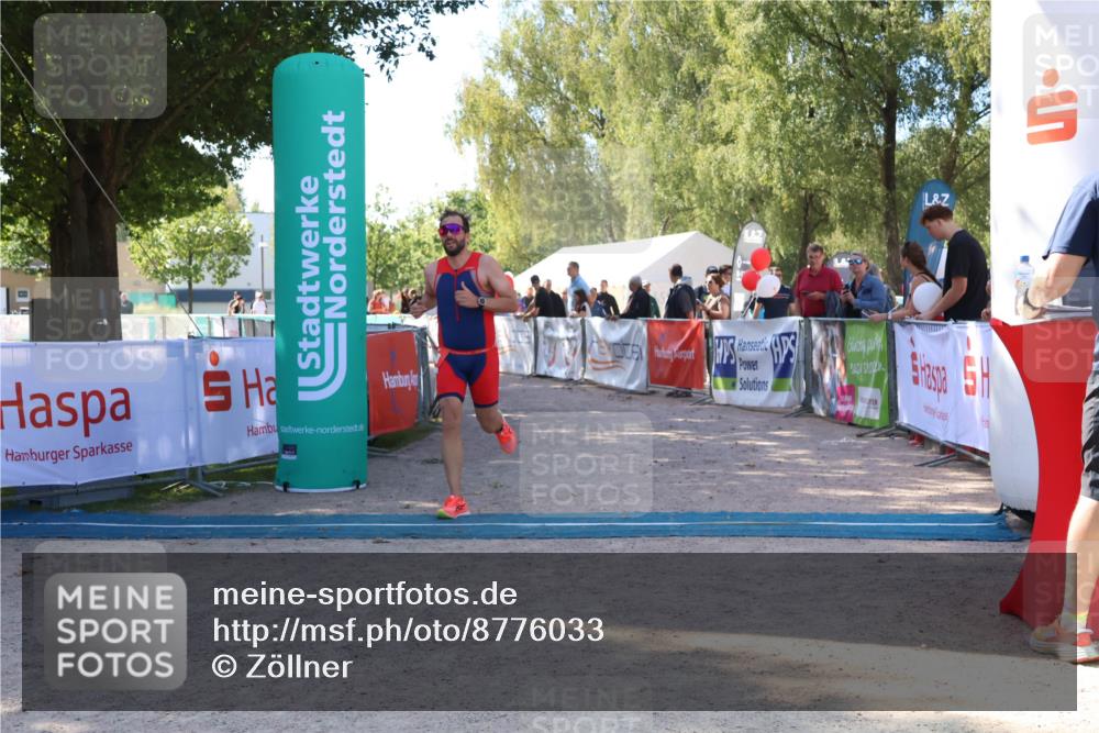07.09.2025 - 19. Norderstedt Triathlon Zöllner http://msf.ph/oto/8776033 07.09.2025 11:54:57 Ziel 238 meine-sportfotos.de