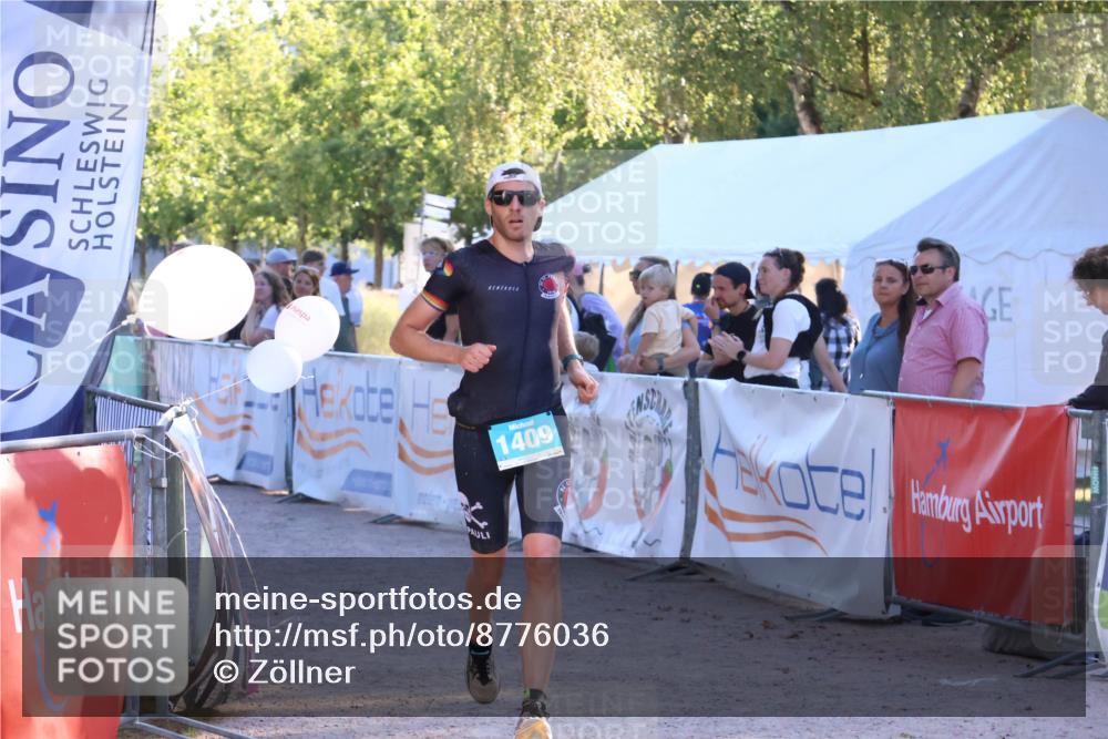 07.09.2025 - 19. Norderstedt Triathlon Zöllner http://msf.ph/oto/8776036 07.09.2025 17:06:03 Ziel 1108, 1409 meine-sportfotos.de