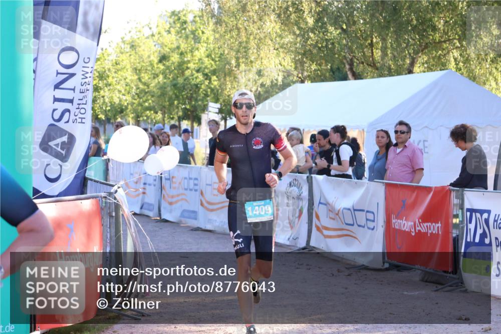 07.09.2025 - 19. Norderstedt Triathlon Zöllner http://msf.ph/oto/8776043 07.09.2025 17:06:03 Ziel 1108, 1409 meine-sportfotos.de