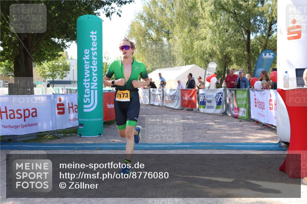 07.09.2025 - 19. Norderstedt Triathlon Zöllner http://msf.ph/oto/8776080 07.09.2025 11:55:52 Ziel 1173, 1202 meine-sportfotos.de