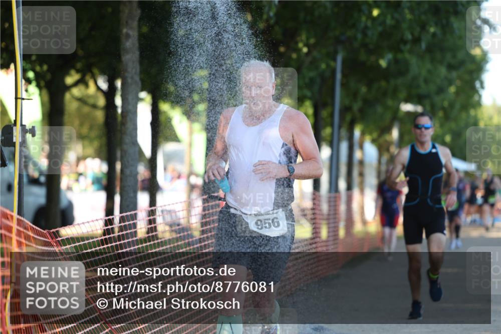 07.09.2025 - 19. Norderstedt Triathlon Michael Strokosch http://msf.ph/oto/8776081 07.09.2025 16:46:01 Laufen 949, 956, 1601 meine-sportfotos.de