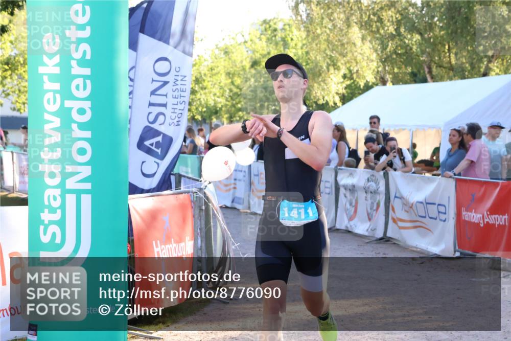 07.09.2025 - 19. Norderstedt Triathlon Zöllner http://msf.ph/oto/8776090 07.09.2025 17:06:30 Ziel 1411 meine-sportfotos.de