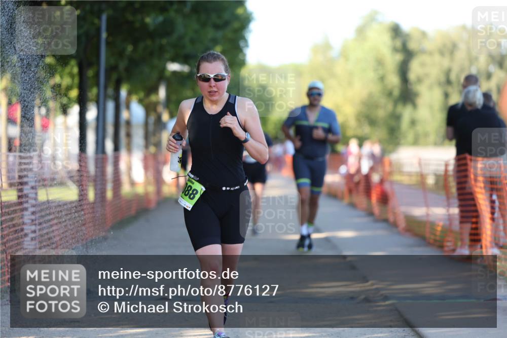 07.09.2025 - 19. Norderstedt Triathlon Michael Strokosch http://msf.ph/oto/8776127 07.09.2025 16:46:18 Laufen 887, 934, 1088, 1415, 1423, 1476, 1541, 1619 meine-sportfotos.de