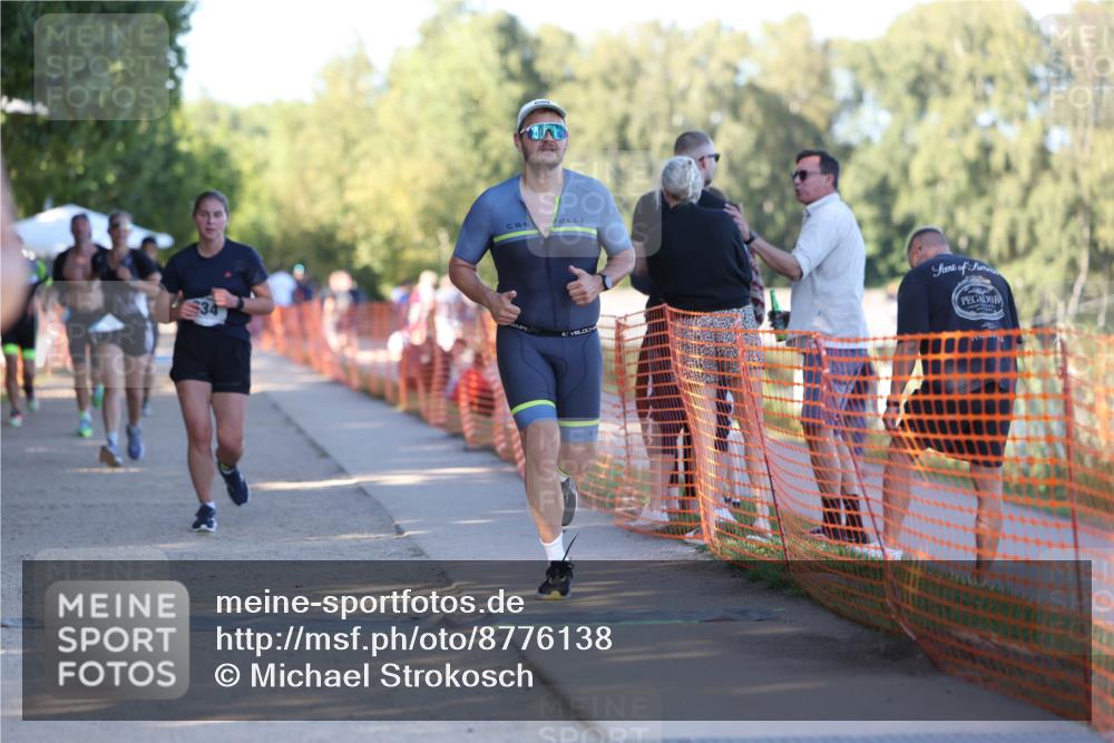 07.09.2025 - 19. Norderstedt Triathlon Michael Strokosch http://msf.ph/oto/8776138 07.09.2025 16:46:19 Laufen 866, 887, 934, 1088, 1415, 1423, 1476 meine-sportfotos.de