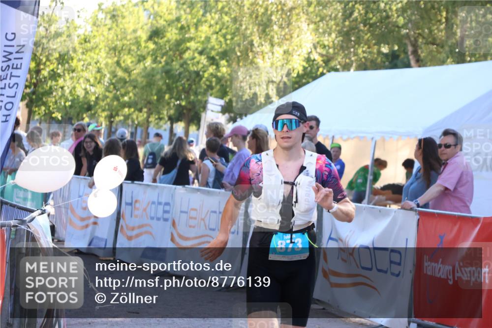 07.09.2025 - 19. Norderstedt Triathlon Zöllner http://msf.ph/oto/8776139 07.09.2025 17:06:38 Ziel 873 meine-sportfotos.de