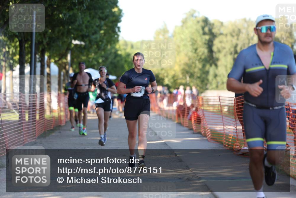 07.09.2025 - 19. Norderstedt Triathlon Michael Strokosch http://msf.ph/oto/8776151 07.09.2025 16:46:21 Laufen 866, 887, 934, 1088, 1415, 1476 meine-sportfotos.de