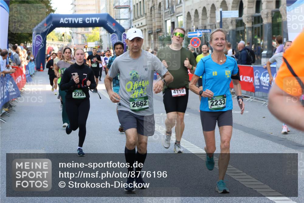 07.09.2025 - BARMER Alsterlauf Strokosch-Dieckow http://msf.ph/oto/8776196 07.09.2025 10:07:47 Ziel 2465, 2723, 2782, 3041, 3134, 3192, 3244, 3493, 3740, 3844, 4124, 4256, 5053, 5140, 5404, 5520, 5902, 5986, 6099, 6100, 6167, 8345 meine-sportfotos.de